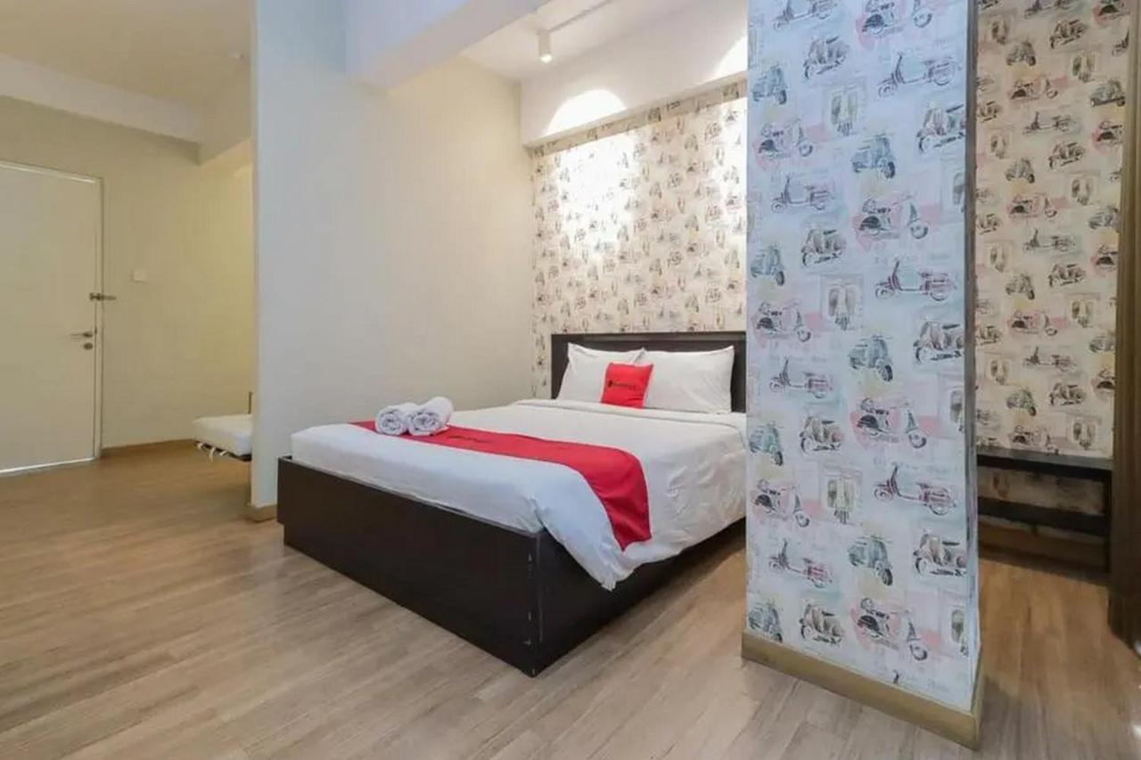 Reddoorz Plus At Riverside Malang Exterior foto